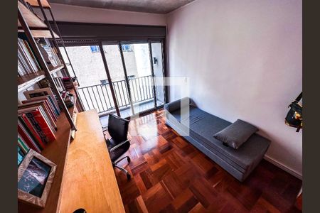 Quarto 2 (Escritório) de apartamento para alugar com 2 quartos, 85m² em Perdizes, São Paulo