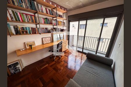 Quarto 2 (Escritório) de apartamento para alugar com 2 quartos, 85m² em Perdizes, São Paulo