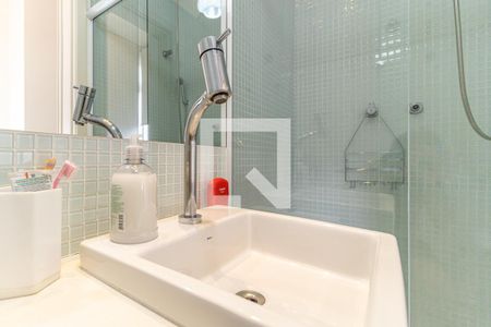 Apartamento para alugar com 104m², 2 quartos e 1 vagaBanheiro da Suíte - Torneira