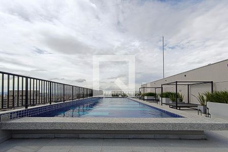 Apartamento para alugar com 28m², 1 quarto e sem vaga Apartamento para alugar com 28m², 1 quarto e sem vagaÁrea comum - Piscina