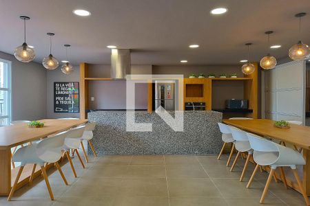 Apartamento para alugar com 28m², 1 quarto e sem vaga Apartamento para alugar com 28m², 1 quarto e sem vagaÁrea comum - Salão de festas