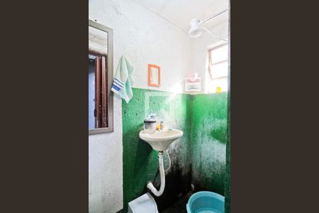 Casa à venda com 160m², 3 quartos e 1 vaga Casa à venda com 160m², 3 quartos e 1 vagaBanheiro de Serviço