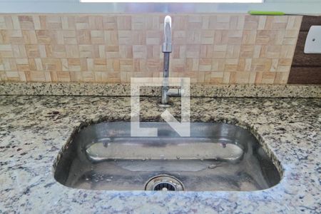 Casa para alugar com 70m², 2 quartos e sem vagaCozinha