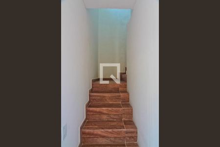 Casa para alugar com 70m², 2 quartos e sem vagaEntrada