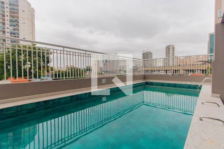 Apartamento para alugar com 31m², 1 quarto e sem vaga Apartamento para alugar com 31m², 1 quarto e sem vagaÁrea comum - Piscina