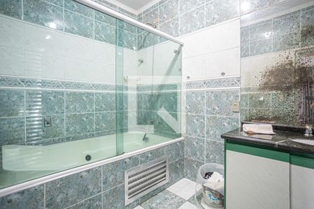 Casa à venda com 320m², 5 quartos e 4 vagasBanheiro 3