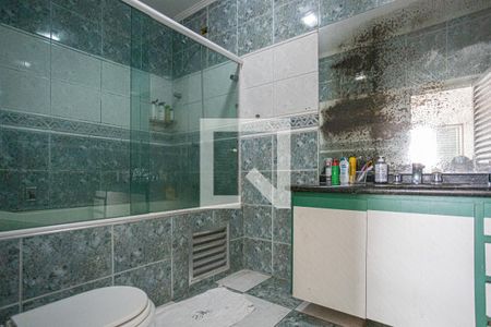 Casa à venda com 320m², 5 quartos e 4 vagasBanheiro 5