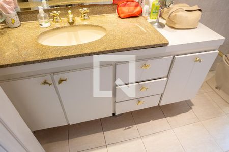 Apartamento à venda com 146m², 3 quartos e 3 vagasBanheiro da Suíte 3