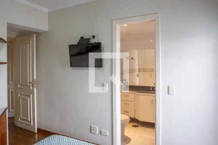 Apartamento à venda com 146m², 3 quartos e 3 vagasSuíte 2