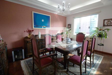 Sala de casa à venda com 4 quartos, 380m² em Sumaré, São Paulo