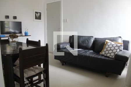 Sala de apartamento para alugar com 2 quartos, 56m² em Nova Brasília, Salvador
