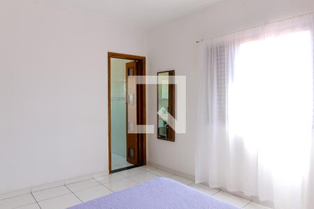 Casa à venda com 287m², 5 quartos e 3 vagasQuarto Suíte