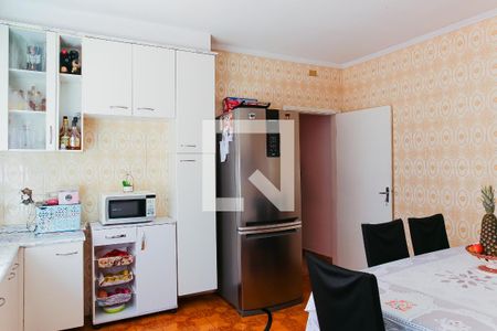 Casa à venda com 287m², 5 quartos e 3 vagasCozinha