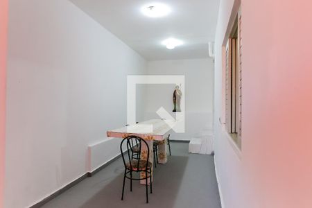 Casa à venda com 287m², 5 quartos e 3 vagasCozinha 2