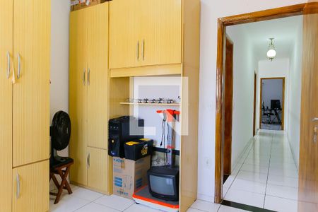 Casa à venda com 287m², 5 quartos e 3 vagasQuarto 2