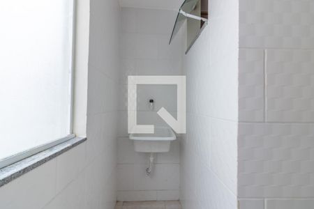 Apartamento para alugar com 45m², 2 quartos e sem vaga Apartamento para alugar com 45m², 2 quartos e sem vagaCozinha e Área de Serviço