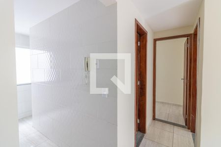 Apartamento para alugar com 45m², 2 quartos e sem vaga Apartamento para alugar com 45m², 2 quartos e sem vagaCorredor