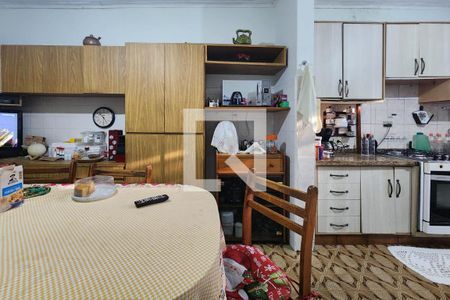 Casa à venda com 213m², 3 quartos e 2 vagasCozinha