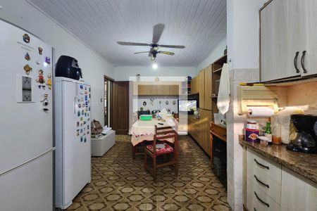 Casa à venda com 213m², 3 quartos e 2 vagasCozinha