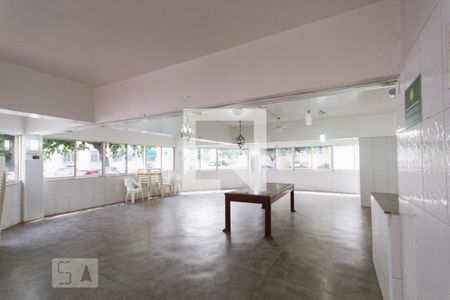 Apartamento para alugar com 80m², 2 quartos e 2 vagasÁrea comum - Salão de festas