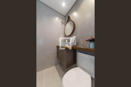 Apartamento à venda com 70m², 2 quartos e 2 vagas Apartamento à venda com 70m², 2 quartos e 2 vagasBanheiro Social