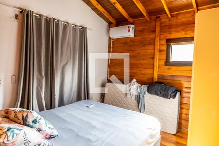Quarto 1 de casa para alugar com 2 quartos, 78m² em Porto da Lagoa, Florianópolis