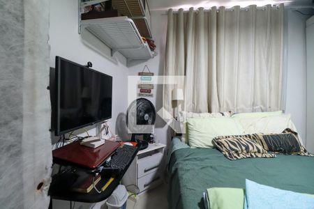 Apartamento para alugar com 75m², 2 quartos e 2 vagasQuarto