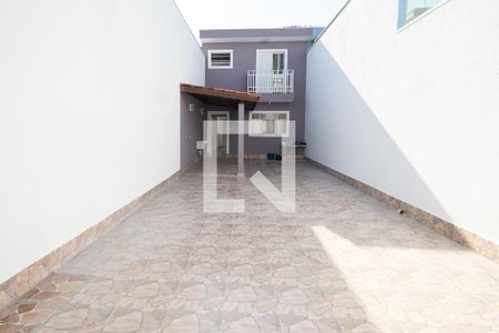 Casa à venda com 252m², 3 quartos e 3 vagas Casa à venda com 252m², 3 quartos e 3 vagasQuintal