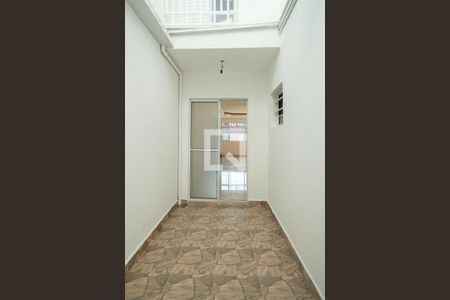 Casa à venda com 252m², 3 quartos e 3 vagas Casa à venda com 252m², 3 quartos e 3 vagasJardim de Inverno