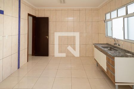 Casa à venda com 252m², 3 quartos e 3 vagas Casa à venda com 252m², 3 quartos e 3 vagasCozinha