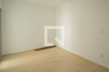 Casa à venda com 252m², 3 quartos e 3 vagas Casa à venda com 252m², 3 quartos e 3 vagasSuíte 2