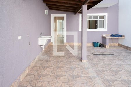 Casa à venda com 252m², 3 quartos e 3 vagas Casa à venda com 252m², 3 quartos e 3 vagasÁrea de Serviço