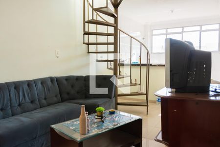 Sala de apartamento à venda com 2 quartos, 120m² em Arvoredo, Contagem