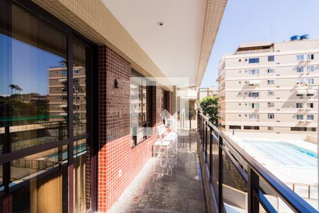 Apartamento à venda com 180m², 4 quartos e 2 vagas Apartamento à venda com 180m², 4 quartos e 2 vagasVaranda do Quarto 3