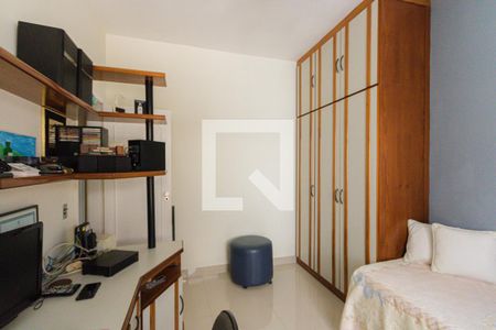 Apartamento à venda com 180m², 4 quartos e 2 vagas Apartamento à venda com 180m², 4 quartos e 2 vagasQuarto 2