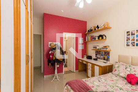 Apartamento à venda com 180m², 4 quartos e 2 vagas Apartamento à venda com 180m², 4 quartos e 2 vagasQuarto 4 - Suíte