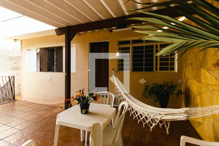 Casa à venda com 250m², 4 quartos e 2 vagasVaranda