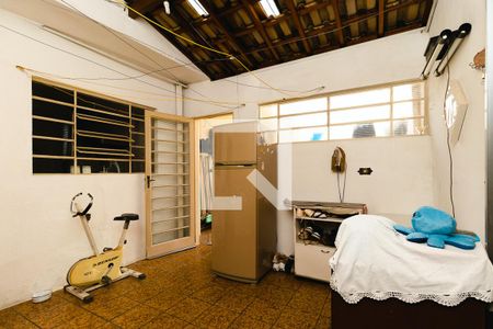 Casa à venda com 250m², 4 quartos e 2 vagasÁrea de Serviço