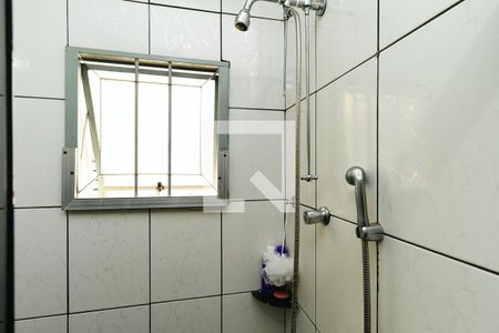 Casa à venda com 250m², 4 quartos e 2 vagasBanheiro 2