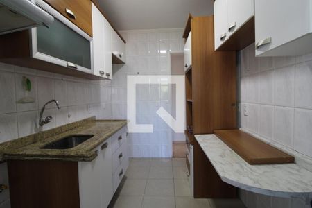 Apartamento à venda com 52m², 2 quartos e 1 vagaCozinha