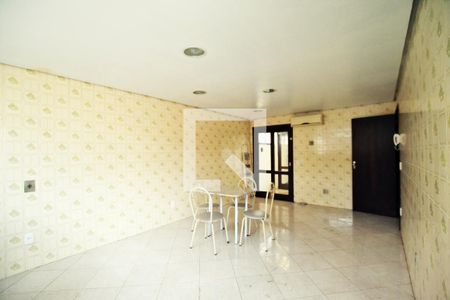 Casa à venda com 358m², 4 quartos e 4 vagasCozinha