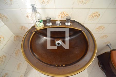 Casa à venda com 358m², 4 quartos e 4 vagasLavabo