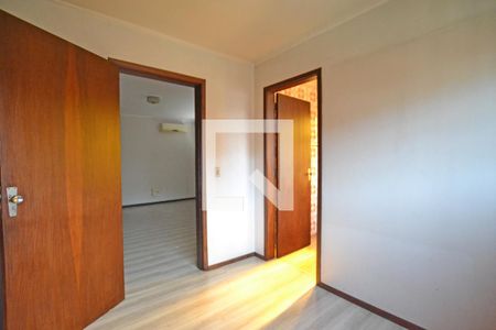 Casa à venda com 358m², 4 quartos e 4 vagasSuíte 3 - Closet