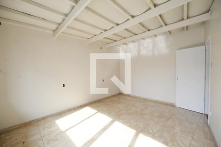 Casa à venda com 358m², 4 quartos e 4 vagasQuarto Reversível 2