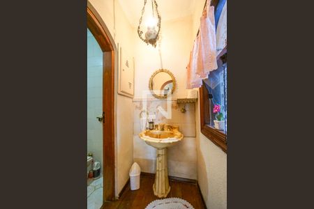 Lavabo de casa à venda com 3 quartos, 800m² em Vila Euthalia, São Paulo