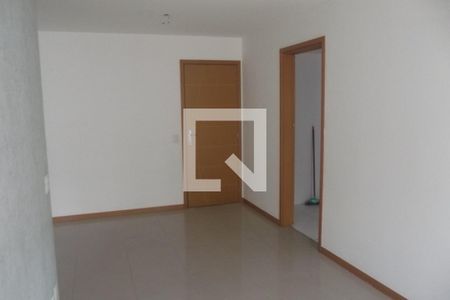 Sala  de apartamento para alugar com 2 quartos, 66m² em Freguesia de Jacarepaguá, Rio de Janeiro