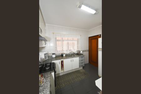 Casa à venda com 103m², 3 quartos e 2 vagasCozinha 