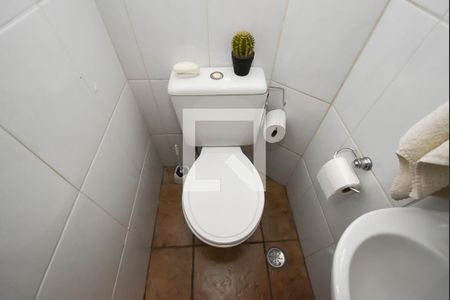 Casa à venda com 103m², 3 quartos e 2 vagasLavabo