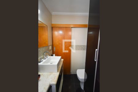 Casa à venda com 103m², 3 quartos e 2 vagasBanheiro 1