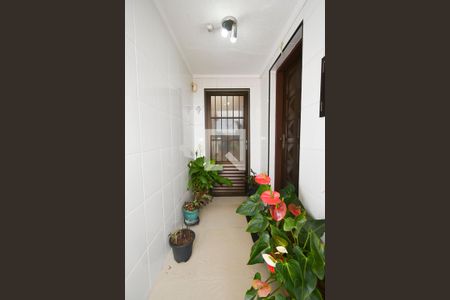 Casa à venda com 103m², 3 quartos e 2 vagasEntrada